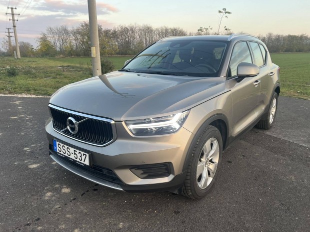 Volvo XC40 1.5 [T3] Momentum Magyarorsz�gi.�jsz...